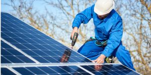 Installation Maintenance Panneaux Solaires Photovoltaïques à La Chapelle-du-Mont-de-France